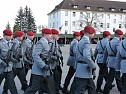 Fahnenband verliehen (Foto: Karl-Heinz Herrmann)