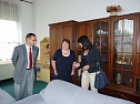 Zu Besuch im Frauenhaus (Foto: Karl-Heinz Herrmann)