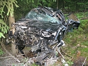 Unfall auf der A 71 (Foto: API) Unfall auf der A 71 (Foto: API)