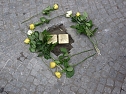 Stolpersteine gegen das Vergessen (Foto: Karl-Heinz Herrmann) Stolpersteine gegen das Vergessen (Foto: Karl-Heinz Herrmann)