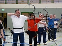 Adventsturnier im Bogenschießen (Foto: Karl-Heinz Herrmann) Adventsturnier im Bogenschießen (Foto: Karl-Heinz Herrmann)