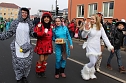 N&auml;rrinnen und Narren zogen durch Sondershausen (1) (Foto: Karl-Heinz Herrmann)