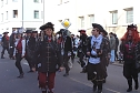 Närrinnen und Narren zogen durch die Stadt (1) Beim größten Rosenmontagsumzug im Norden Thüringens der heute am Vormittag auf der bekannten Route durch Sondershausen zog, war wie in den letzten Jahren ein großer Publikumsmagnet... Die Sondershäuser Narren und Jecken haben auch 2017 den Rosenmontag wieder fröhlich und beschwingt mit ihrem Umzug durch die Stadt zu einem Höhepunkt gemacht und auf (Foto: Karl-Heinz Herrmann) Närrinnen und Narren zogen durch die Stadt (1) Beim größten Rosenmontagsumzug im Norden Thüringens der heute am Vormittag auf der bekannten Route durch Sondershausen zog, war wie in den letzten Jahren ein großer Publikumsmagnet... Die Sondershäuser Narren und Jecken haben auch 2017 den Rosenmontag wieder fröhlich und beschwingt mit ihrem Umzug durch die Stadt zu einem Höhepunkt gemacht und auf (Foto: Karl-Heinz Herrmann)