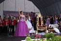 Kr&ouml;nung und Ansprache der neuen Fliederk&ouml;nigin (Foto: Karl-Heinz Herrmann)