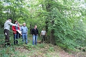 Waldbegehung am Possen im unterschiedlicher Resonanz (Foto: Karl-Heinz Herrmann)