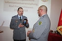 Kommandeur verabschiedet (Foto: Karl-Heinz Herrmann) Kommandeur verabschiedet (Foto: Karl-Heinz Herrmann)