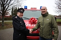 Feuerwehrfahrzeuge &uuml;bergeben (Foto: Karl-Heinz Herrmann)