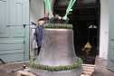 Die erste Glocke f&uuml;r Trinitatiskirche in der Stadt (Foto: Karl-Heinz Herrmann)
