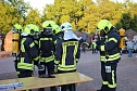 Feuerwehrleute st&uuml;rmen Kyffh&auml;userdenkmal (Foto: Karl-Heinz Herrmann)