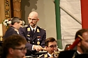Vor ausverkauftem Haus fand gestern das Benefizkonzert des Luftwaffenmusikkorps Erfurt und die Verleihung der Ehrenamtspreise der Stadt Sondershausen statt. (Foto: Eva Maria Wiegand) Vor ausverkauftem Haus fand gestern das Benefizkonzert des Luftwaffenmusikkorps Erfurt und die Verleihung der Ehrenamtspreise der Stadt Sondershausen statt. (Foto: Eva Maria Wiegand)
