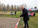 B&uuml;rgermeister Steffen Grimm er&ouml;ffnete den neuen Piratenspielplatz in Bebra. (Foto: Janine Skara)