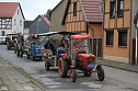 Treckerparade in Uftrungen (Foto: Ulrich Reinboth) Treckerparade in Uftrungen (Foto: Ulrich Reinboth)