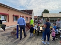 Unangek&uuml;ndigte Feuerwehr&uuml;bung im Kindergarten "Dorfspatzen" in Hohenebra (Foto: Janine Skara)