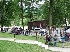 Fest in Kinderhand (Foto: Karl-Heinz Herrmann)