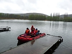&Uuml;bung auf dem Wasser (Foto: Karl-Heinz Herrmann)