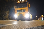 Schwertransport durch Greu&szlig;en (Foto: Andreas Hocke)