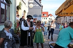 Hausm&auml;nner verk&uuml;nden Er&ouml;ffnung Bauernmarkt (Foto: Karl-Heinz Herrmann)