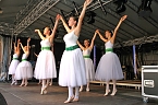 Ballett zum Autofrühling. (Foto: Günter Herting) Ballett zum Autofrühling. (Foto: Günter Herting)