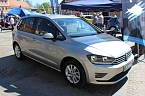 Autos &uuml;ber Autos und mehr (Foto: Karl-Heinz Herrmann)