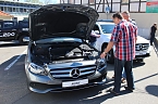 Autos &uuml;ber Autos und mehr (Foto: Karl-Heinz Herrmann)