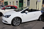 Autos &uuml;ber Autos und mehr (Foto: Karl-Heinz Herrmann)