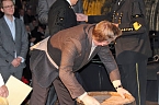 Ministerpr&auml;sident bekam Schl&auml;ge (Foto: Karl-Heinz Herrmann)