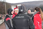 Massenansturm zum Weihnachtstauchen (Foto: Karl-Heinz Herrmann)