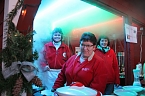 Massenansturm zum Weihnachtstauchen (Foto: Karl-Heinz Herrmann)