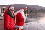 Massenansturm zum Weihnachtstauchen (Foto: Karl-Heinz Herrmann)