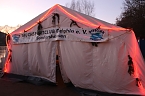 Massenansturm zum Weihnachtstauchen (Foto: Karl-Heinz Herrmann)