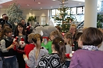 Weihnachtssingen in der Sparkasse (Foto: Karl-Heinz Herrmann)
