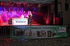 Bild: Feuchter Beginn beim Residenzfest (Foto: Karl-Heinz Herrmann)