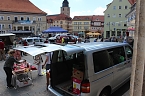 Bild: Mit Blasmusik ins Fest (Foto: Karl-Heinz Herrmann)