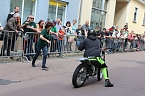 Bild: Spektakul&auml;re Stuntshow (Foto: Karl-Heinz Herrmann)