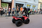 Bild: Spektakul&auml;re Stuntshow (Foto: Karl-Heinz Herrmann)