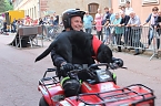 Bild: Spektakul&auml;re Stuntshow (Foto: Karl-Heinz Herrmann)