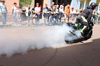 Bild: Spektakul&auml;re Stuntshow (Foto: Karl-Heinz Herrmann)