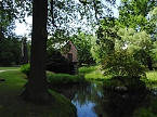 Lustwandeln im Park von Oranienbaum (Foto: Peter Blei)