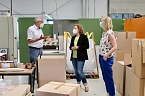 v.l.Hartmut B&auml;rwinkel (1. Vorsitzender); Franziska Baum (FDP) Abgeordnete des Th&uuml;ringer Landtages; Frau Ariana Schr&ouml;ter-Gesch&auml;ftsf&uuml;hrerin des Sondersh&auml;user Bildungsvereins (Foto: Eva Maria Wiegand)