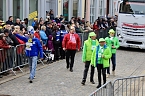 Ein bunter Karnevalszug zog sich am Rosenmontag durch Sondershausen (Foto: Eva Maria Wiegand)