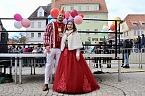 Ein bunter Karnevalszug zog sich am Rosenmontag durch Sondershausen (Foto: Eva Maria Wiegand)
