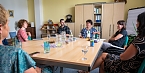 2.v.l. Landtagsabgeordnete Diana Lehmann zu Besuch in einer Beratungsstelle der Novalis Diakonie in Sondershausen (Foto: Diakonieverbund Kyffh&auml;user Novalis)