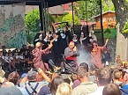 Ritter, Bauern, Burgverwalter � die Kindervilla tanzt im Mittelalter (Foto: Katrin Milde)