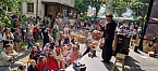Ritter, Bauern, Burgverwalter � die Kindervilla tanzt im Mittelalter (Foto: Katrin Milde)
