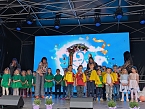 Seniorenfr&uuml;hst&uuml;ck auf dem Sondersh&auml;user Marktplatz (Foto: Janine Skara)