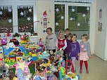 Spielzeugspende übergeben (Foto: privat) Spielzeugspende übergeben (Foto: privat)