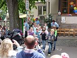 Zur Schule verabschiedet (Foto: Karl-Heinz Herrmann)