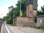 Aufr&auml;umen am Bahnhof Sondershausen (Foto: Karl-Heinz Herrmann)