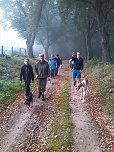 Herbstwanderung des Sondersh&auml;user Hundevereins (Foto: Privat)