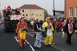 N&auml;rrinnen und Narren zogen durch Sondershausen (1) (Foto: Karl-Heinz Herrmann)